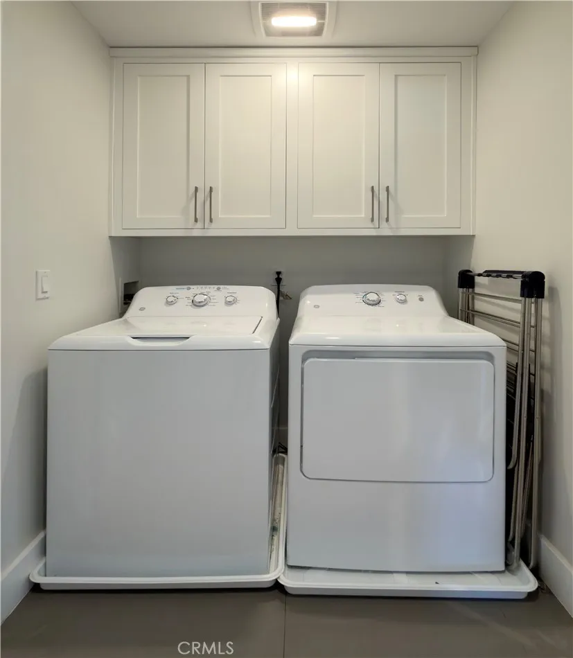UPSTAIRS LAUNDRY