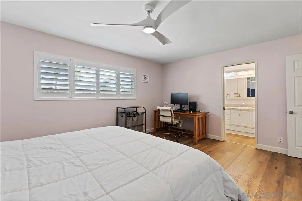 1452 N Fig St, Escondido, California 92026 home-pic-41