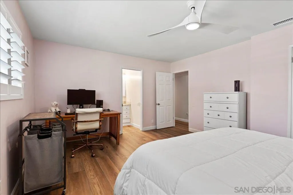 1452 N Fig St, Escondido, California 92026 home-pic-34