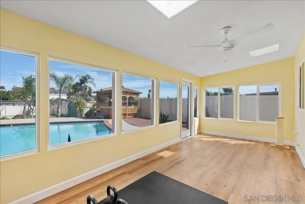 1452 N Fig St, Escondido, California 92026 home-pic-18
