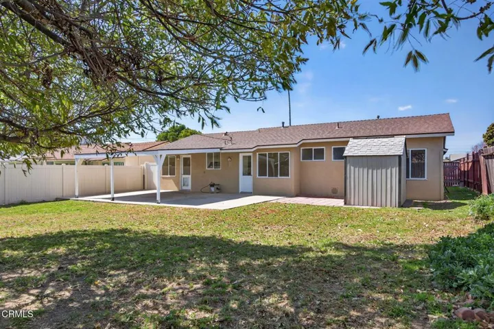 28-web-or-mls-Upmarket Media-204Ban082