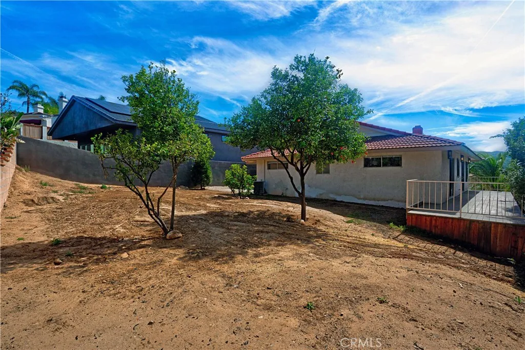 22082 Loch Lomond Drive, Canyon Lake, California 92587 home-pic-30
