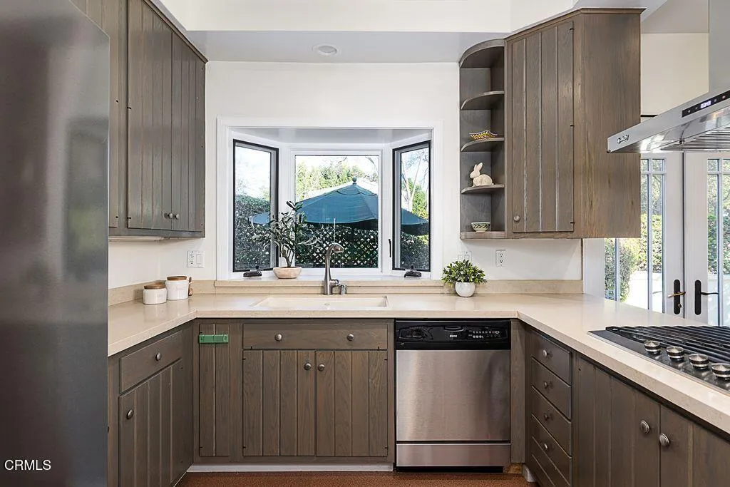 3364 Yorkshire Road, Pasadena, California 91107 home-pic-12