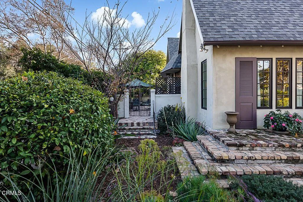 3364 Yorkshire Road, Pasadena, California 91107 home-pic-21