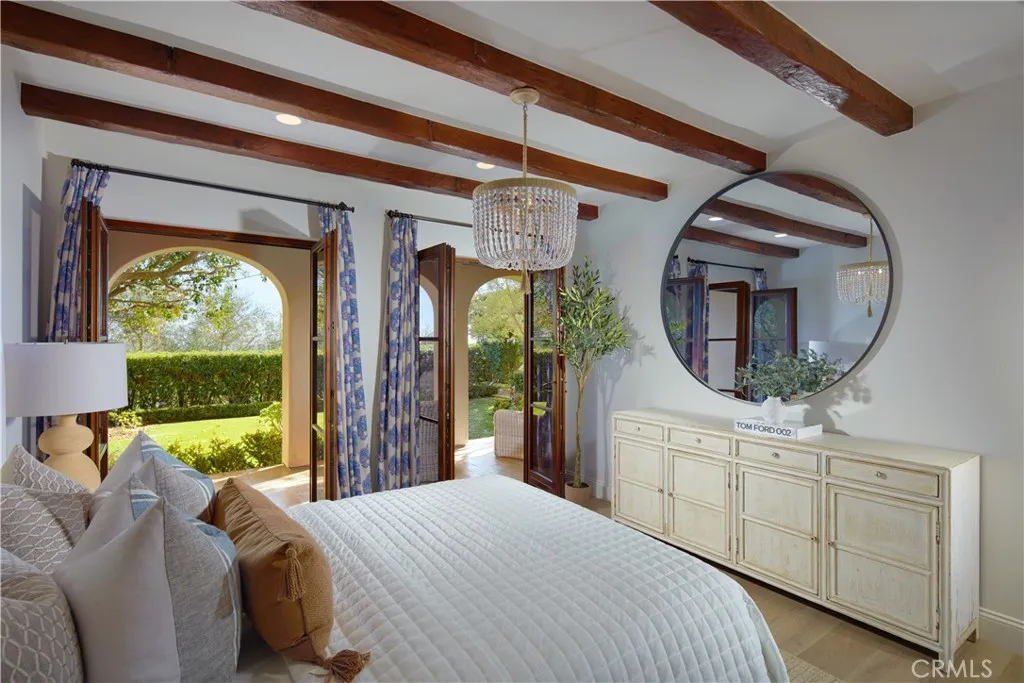 1302 Skyline Drive, Laguna Beach, California 92651 home-pic-17