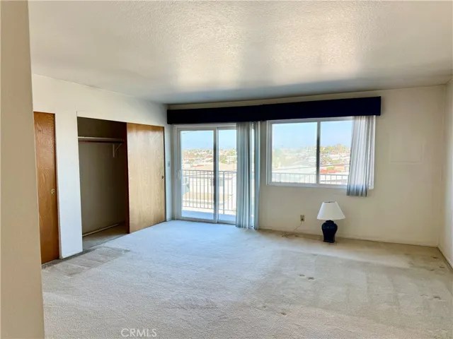 Spacious primary suite, with amazing city view, mountains on a clear day