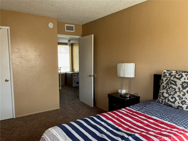 9250 Citrus Ave. E, Fontana, California 92335