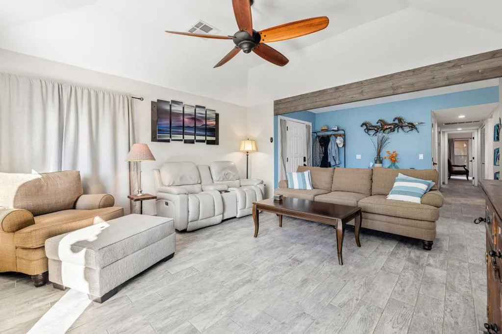 82191 Ullman, Indio, California 92201 home-pic-11