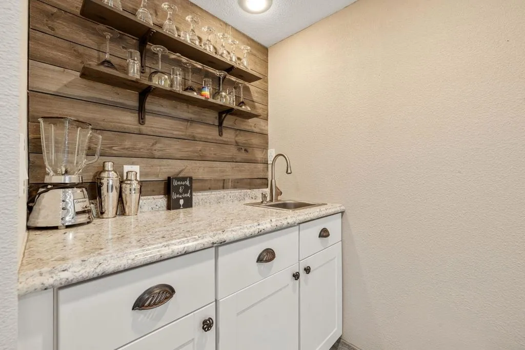 82191 Ullman, Indio, California 92201 home-pic-19