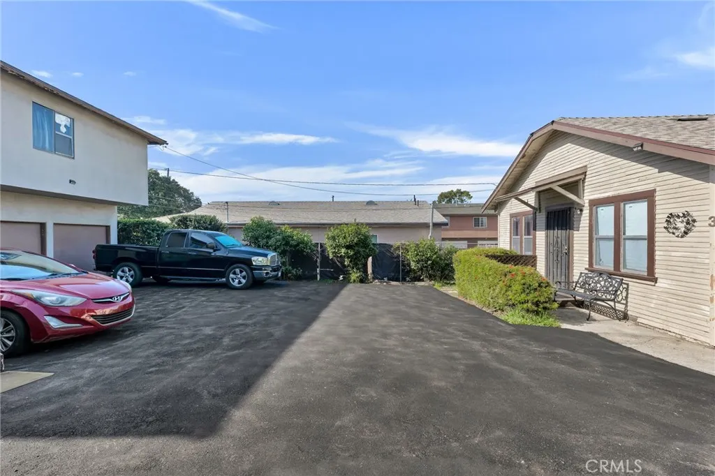 213 E Hazel, Inglewood, California 90302 home-pic-18