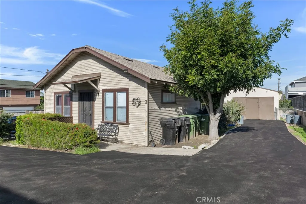 213 E Hazel, Inglewood, California 90302 home-pic-20