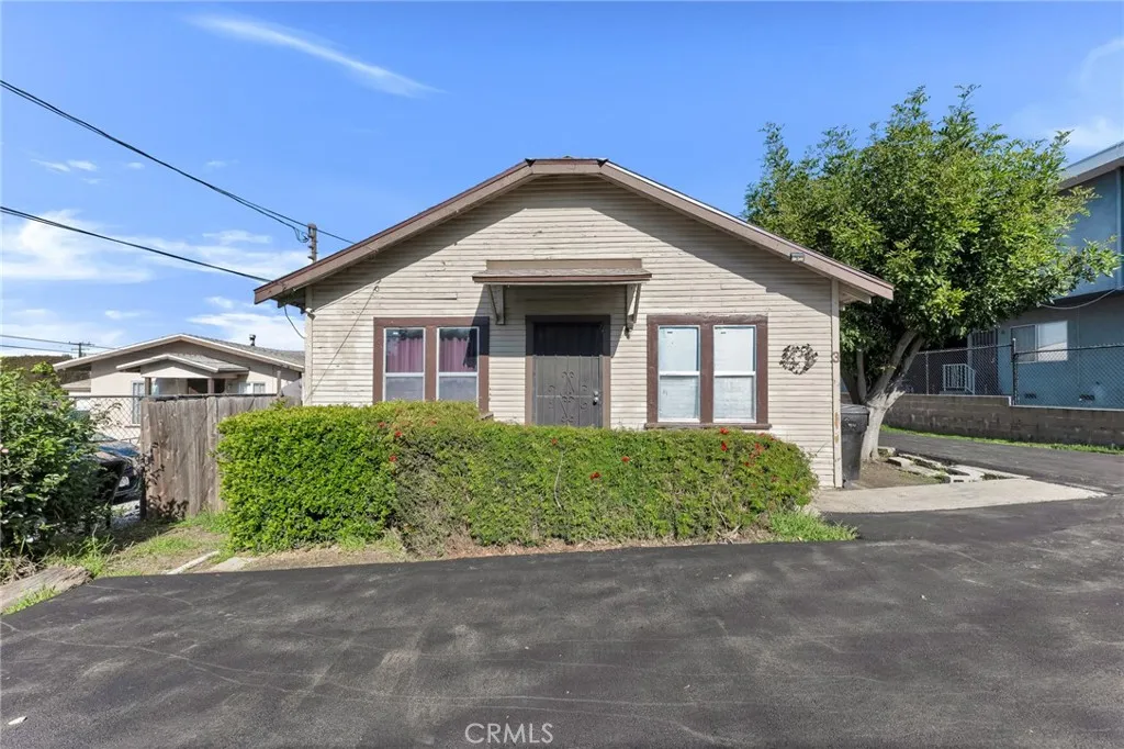 213 E Hazel, Inglewood, California 90302 home-pic-19