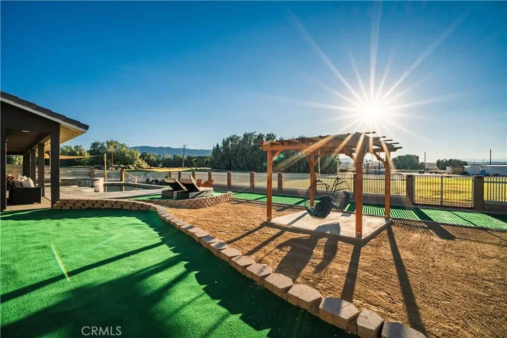 4694 Saddlehorn, 29 Palms, California 92277 home-pic-41