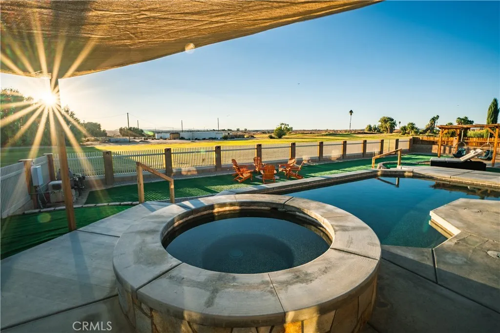 4694 Saddlehorn, 29 Palms, California 92277 home-pic-3