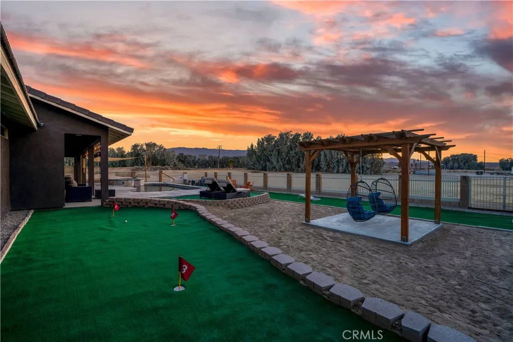 4694 Saddlehorn, 29 Palms, California 92277 home-pic-5