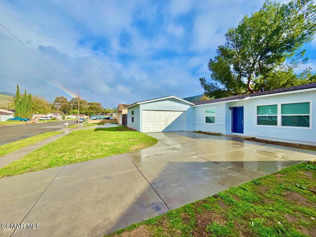 6334 Caroline Avenue, Simi Valley, California 93063 home-pic-28