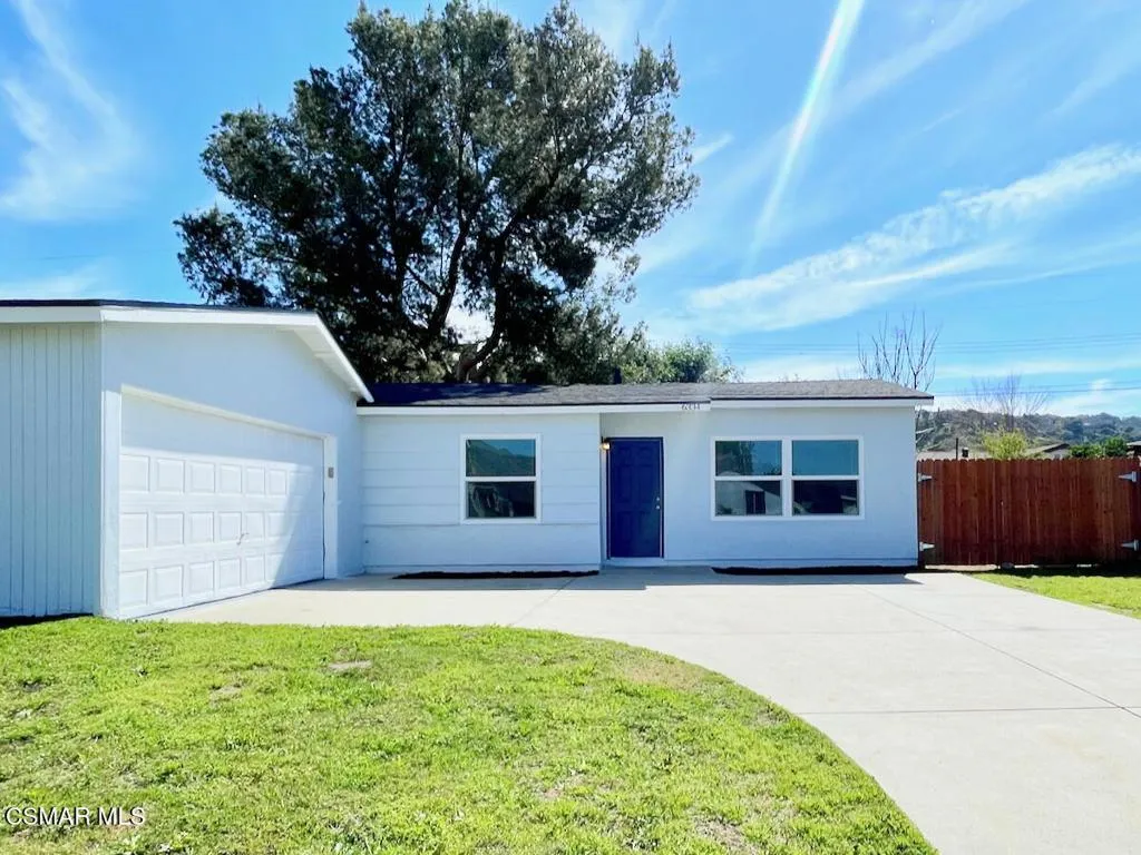 6334 Caroline Avenue, Simi Valley, California 93063 home-pic-3