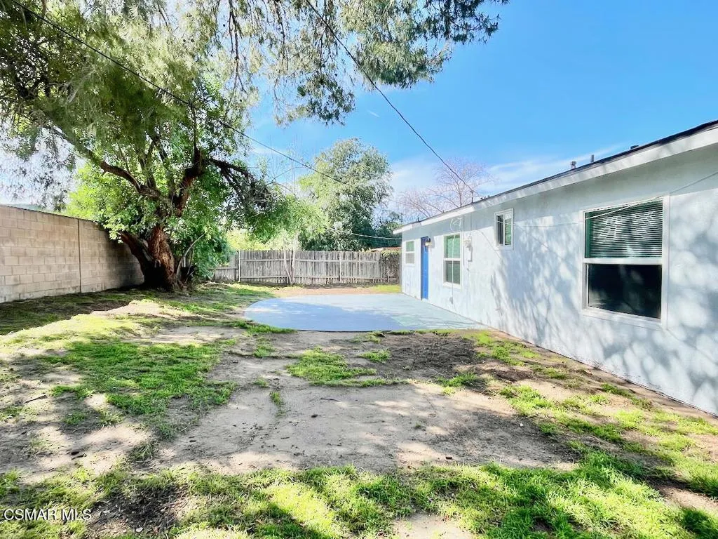 6334 Caroline Avenue, Simi Valley, California 93063 home-pic-25