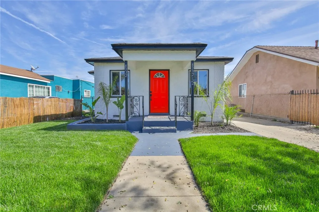 8932 Orchard, Los Angeles, California 90044 home-pic-5