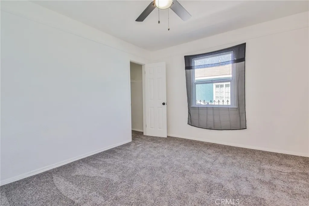 8932 Orchard, Los Angeles, California 90044 home-pic-19