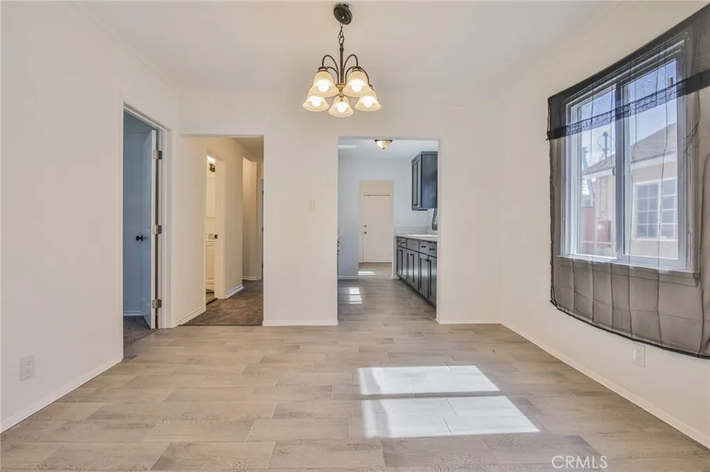 8932 Orchard, Los Angeles, California 90044 home-pic-15