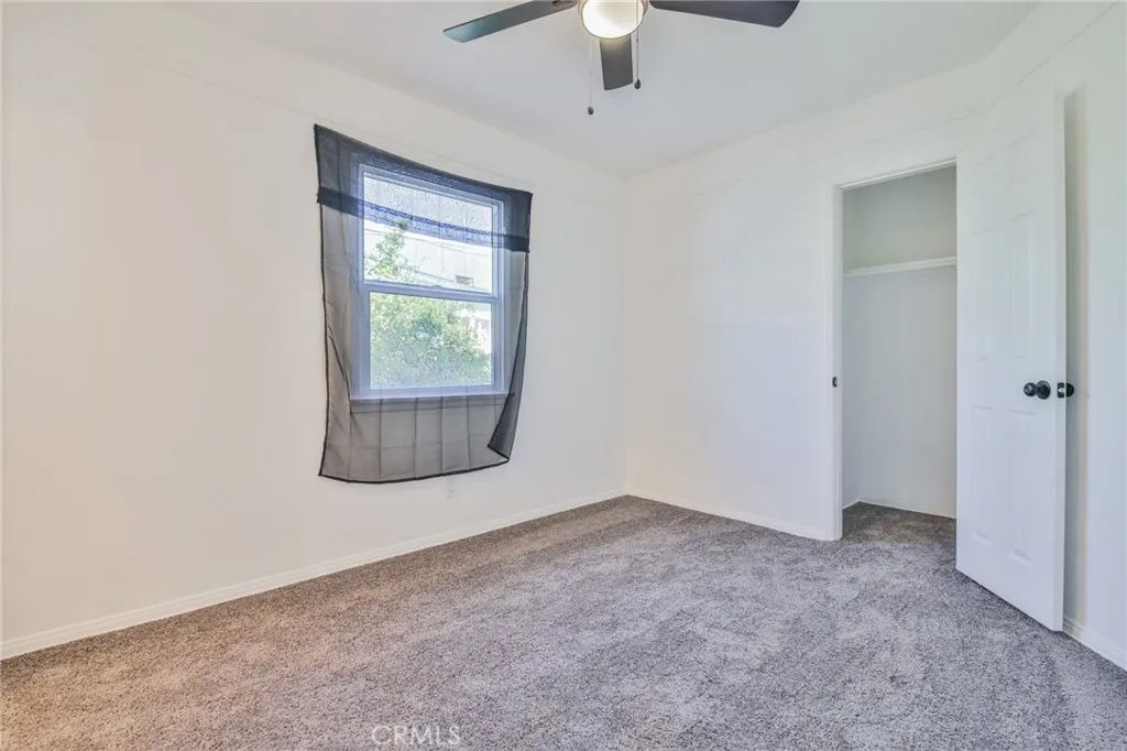 8932 Orchard, Los Angeles, California 90044 home-pic-26