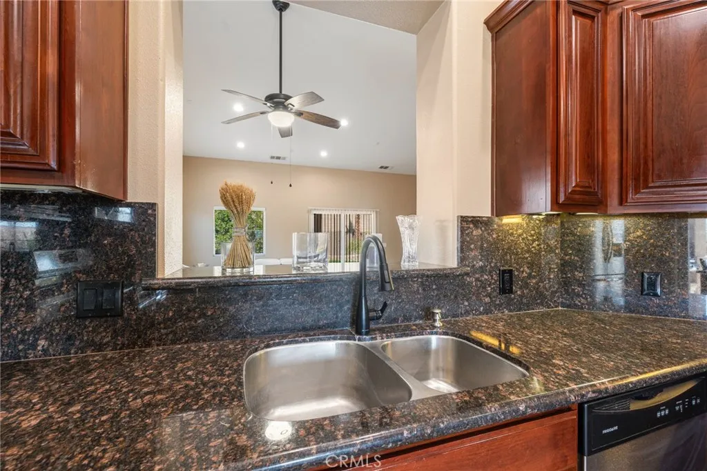 66758 Yucca Drive, Desert Hot Springs, California 92240 home-pic-21