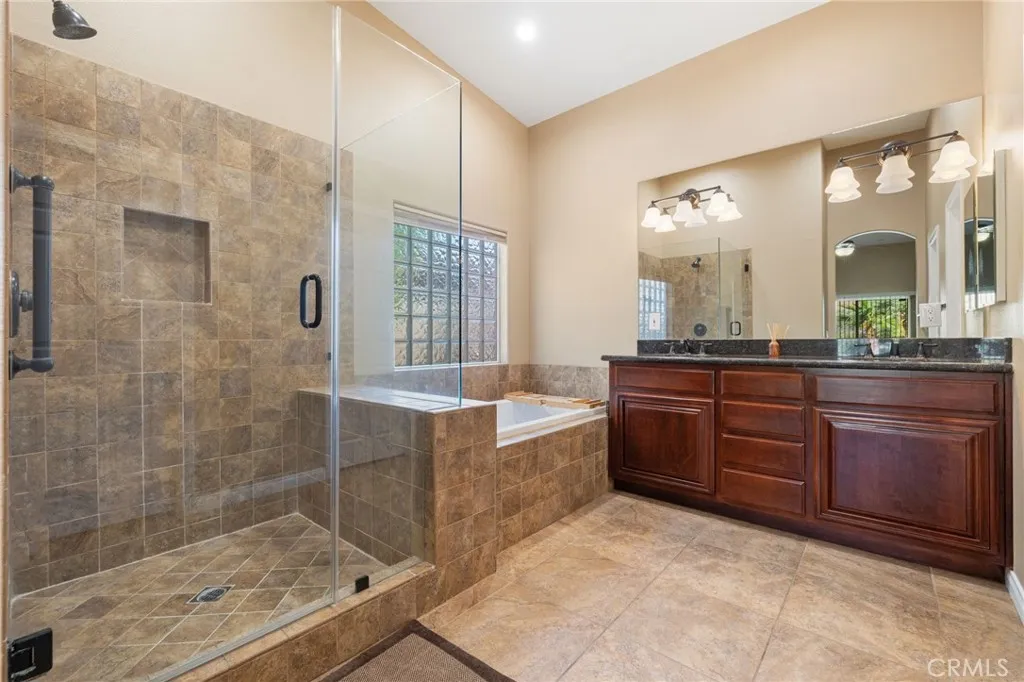 66758 Yucca Drive, Desert Hot Springs, California 92240 home-pic-31
