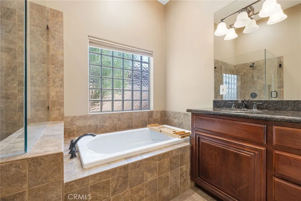 66758 Yucca Drive, Desert Hot Springs, California 92240 home-pic-27