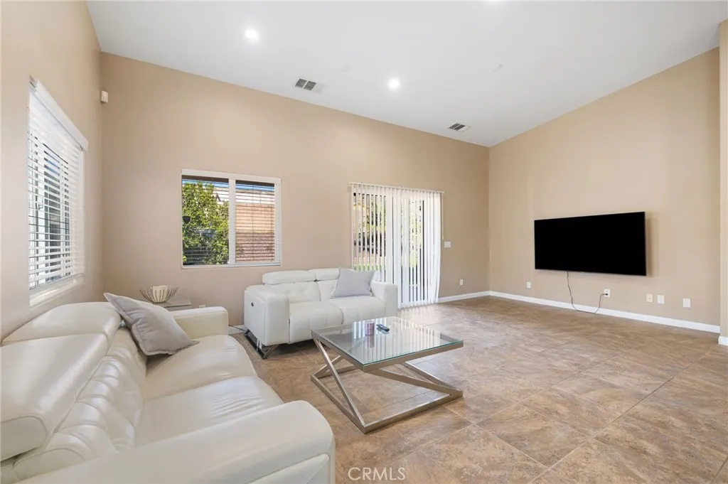 66758 Yucca Drive, Desert Hot Springs, California 92240 home-pic-14