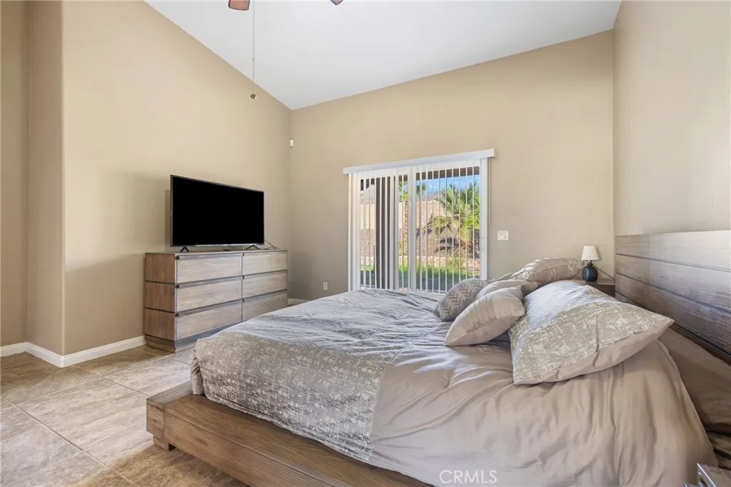 66758 Yucca Drive, Desert Hot Springs, California 92240 home-pic-30