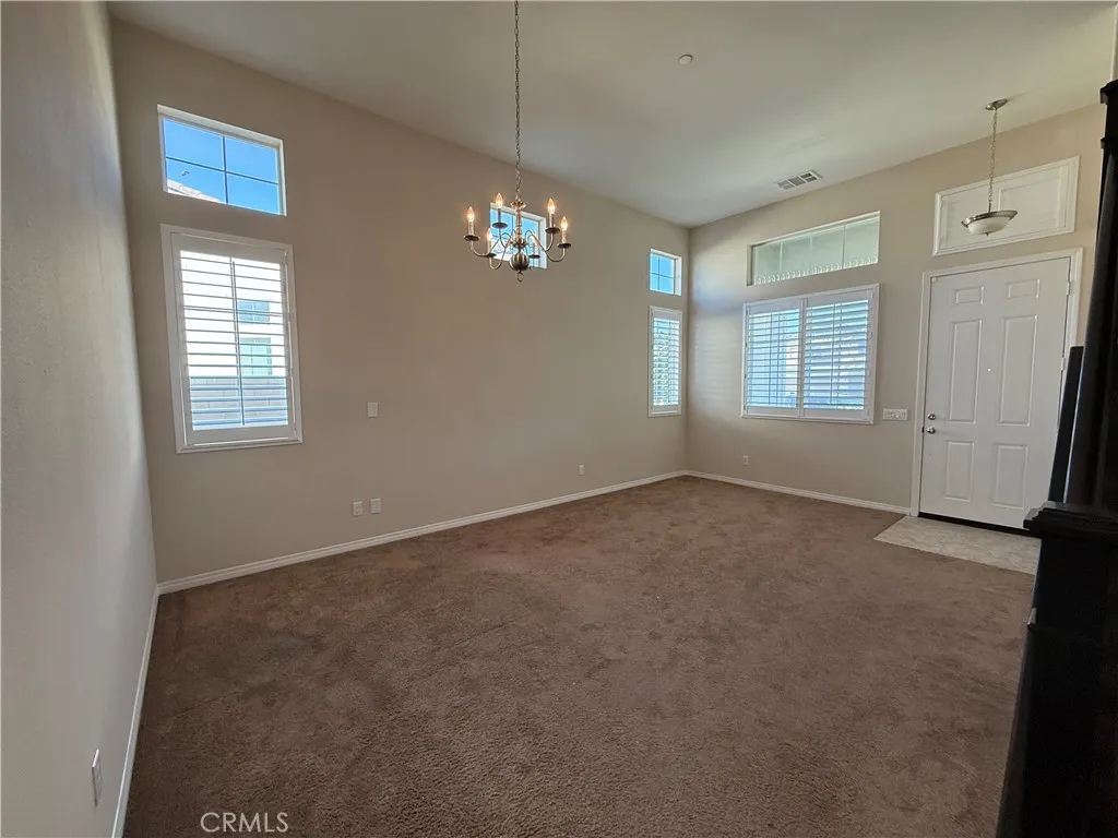 7435 Silver Saddle Ct., Eastvale, California 92880 home-pic-2