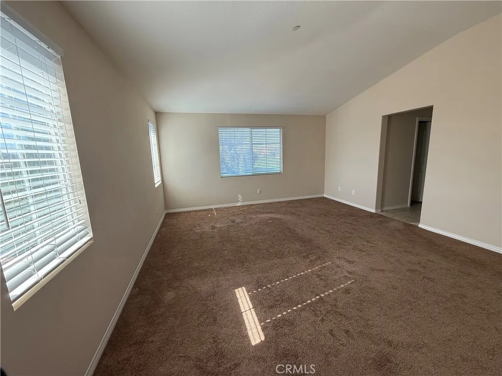 7435 Silver Saddle Ct., Eastvale, California 92880 home-pic-13