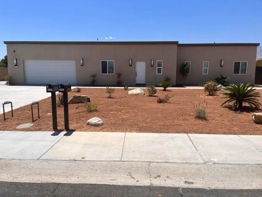 67105 Mission Drive 1, Cathedral City, California 92234 home-pic-1