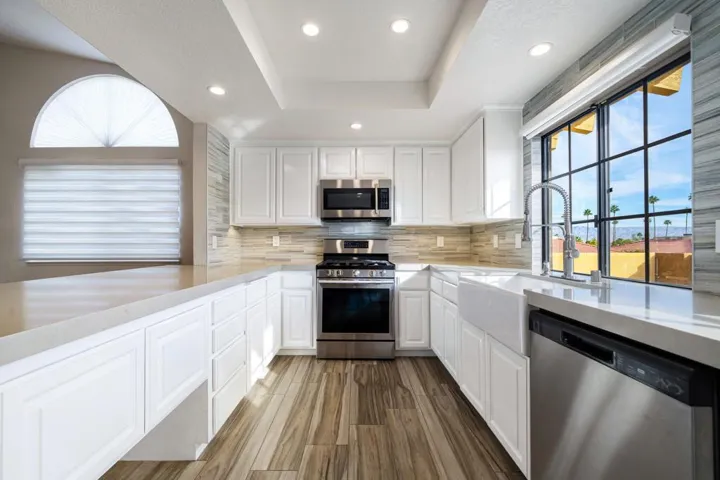 33-web-or-mls-ACRywayPl_OPMG_1125_033