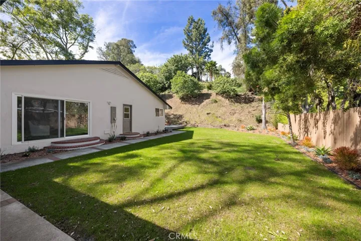 25 Encanto Drive, Rolling Hills Estates, California 90274