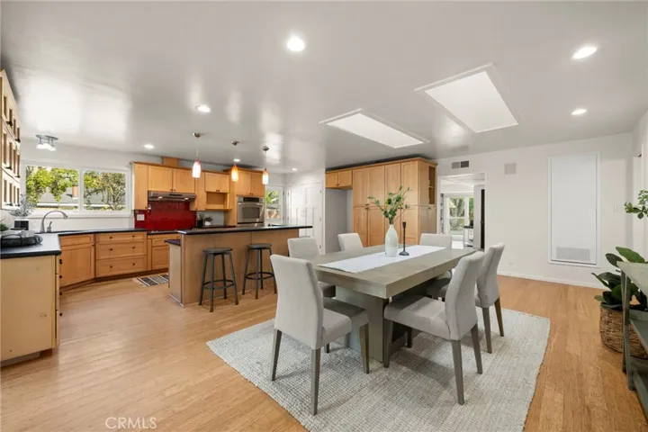 25 Encanto Drive, Rolling Hills Estates, California 90274