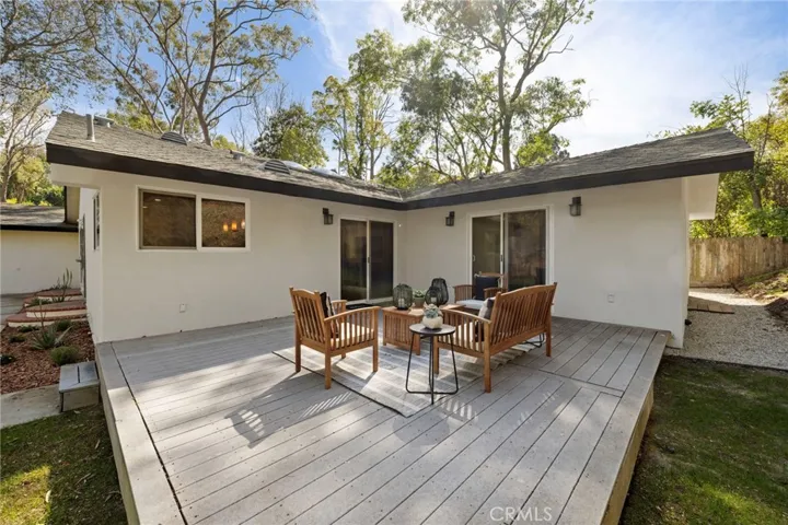 25 Encanto Drive, Rolling Hills Estates, California 90274