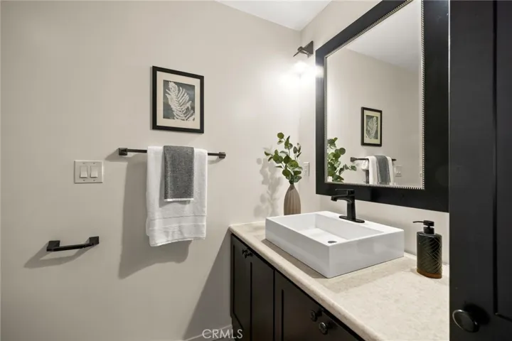 25 Encanto Drive, Rolling Hills Estates, California 90274