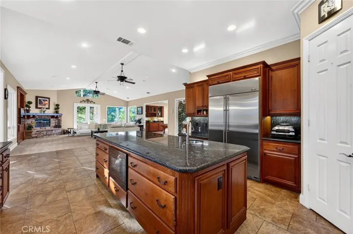 41275 Hacienda, Murrieta, California 92562