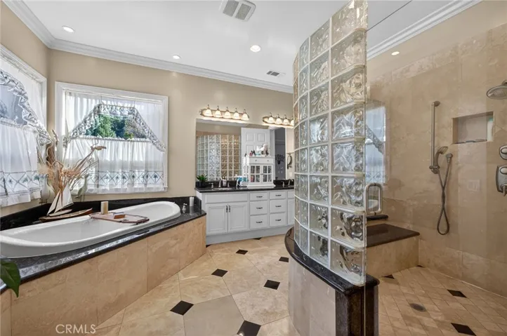 41275 Hacienda, Murrieta, California 92562