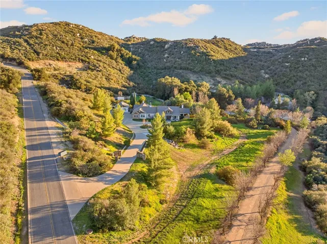 41275 Hacienda, Murrieta, California 92562