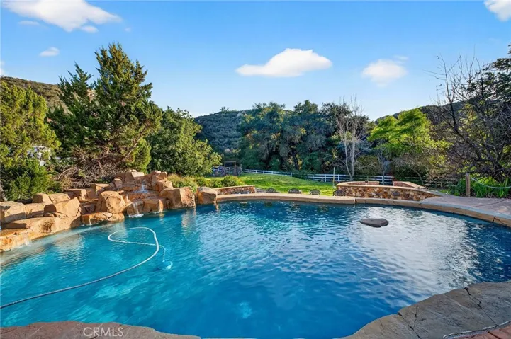 41275 Hacienda, Murrieta, California 92562