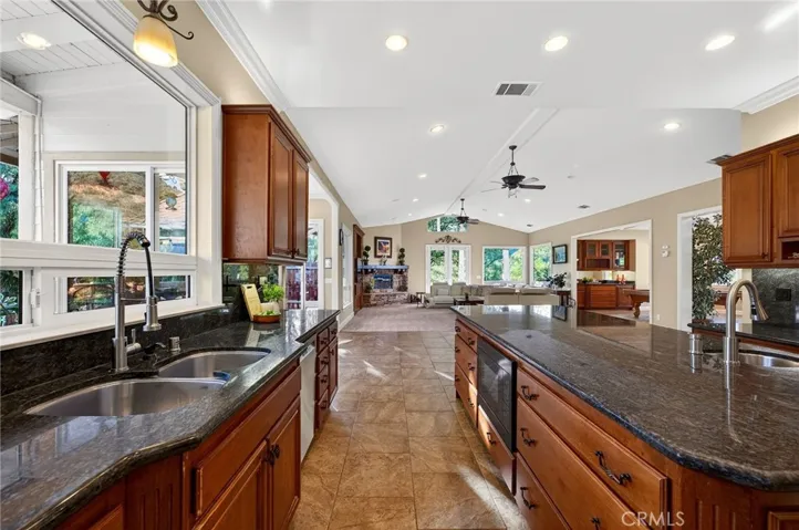 41275 Hacienda, Murrieta, California 92562