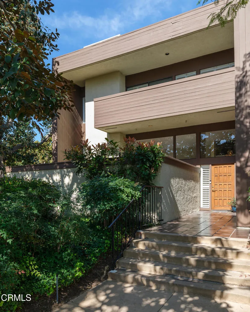 1 S Orange Grove Boulevard 1, Pasadena, California 91105 home-pic-7