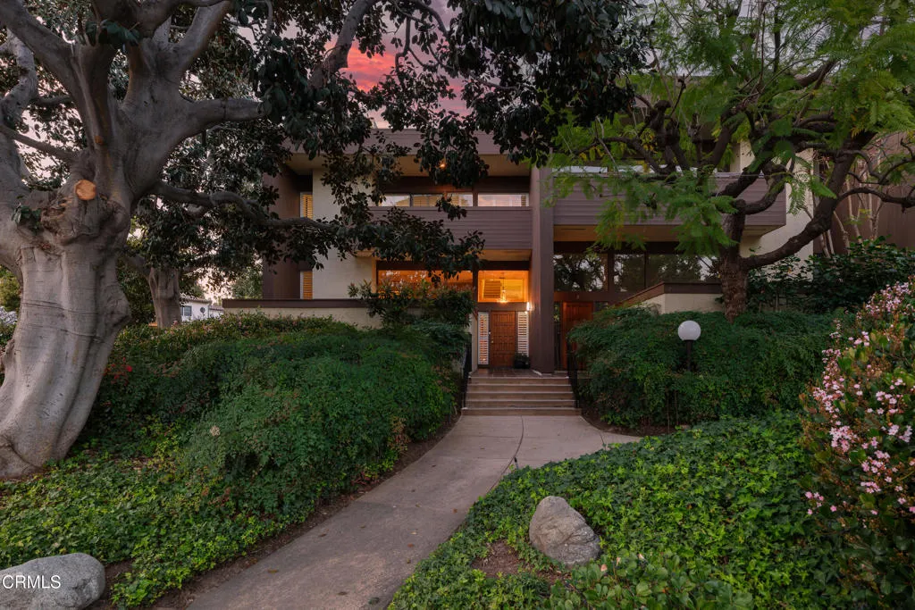 1 S Orange Grove Boulevard 1, Pasadena, California 91105 home-pic-5