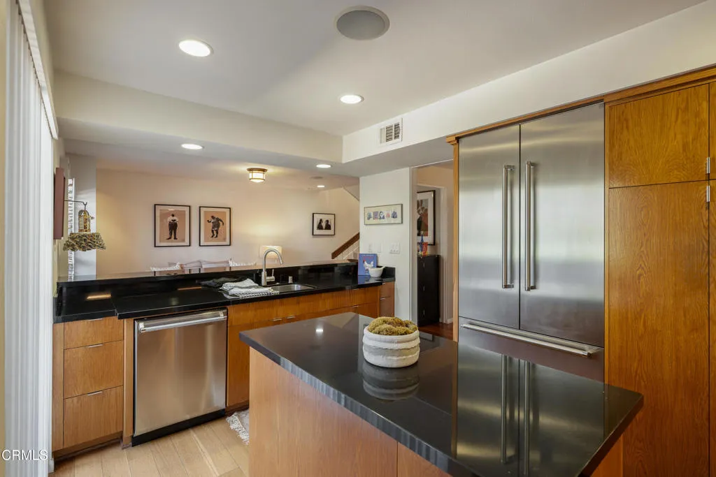 1 S Orange Grove Boulevard 1, Pasadena, California 91105 home-pic-32