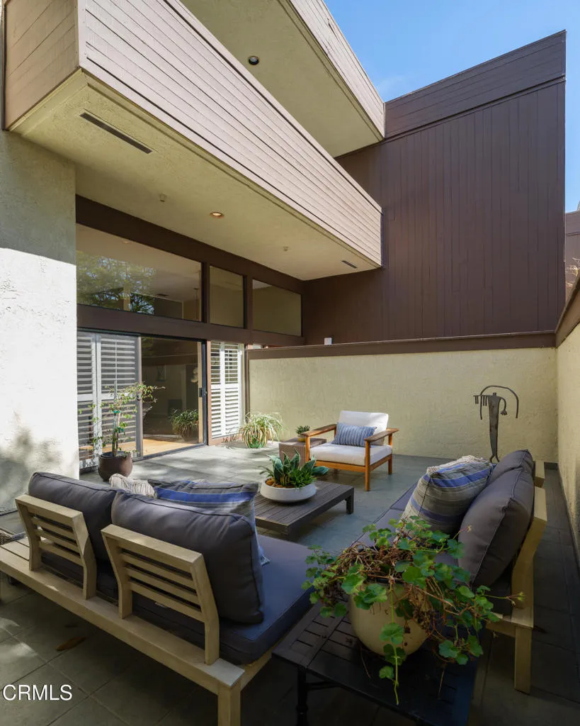 1 S Orange Grove Boulevard 1, Pasadena, California 91105 home-pic-15