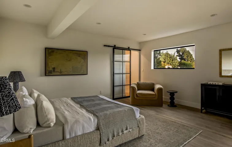 guest-suite/ADU bedroom