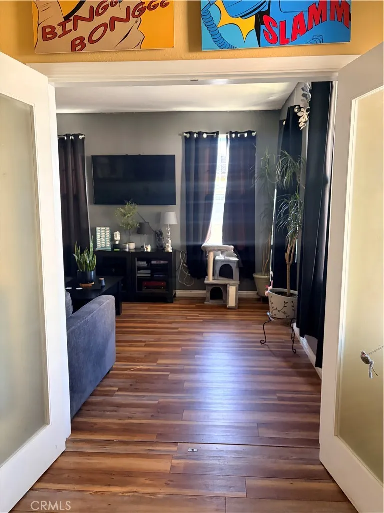 26014 Zaddison Court, Newhall, California 91350 home-pic-10